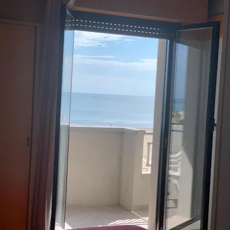 Giglio ホテル リミニ