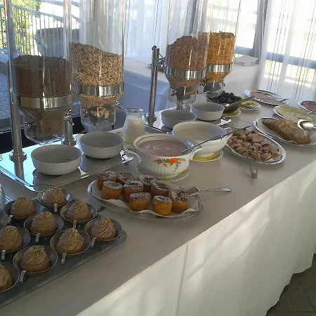 Отель Giglio 3*