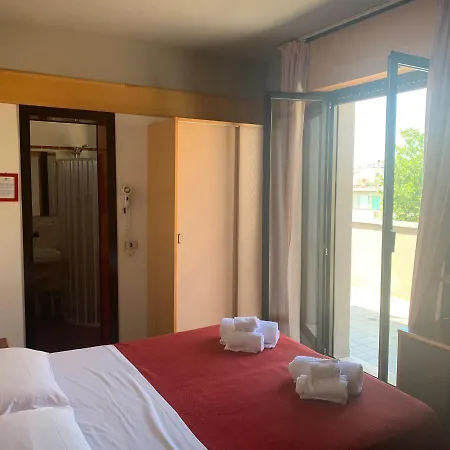 Giglio Отель 3*